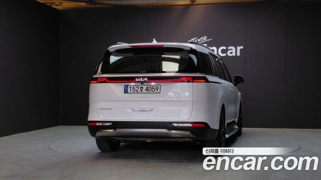 Kia Carnival 4-го поколения Gasoline 7-Seater Signature - фото 3