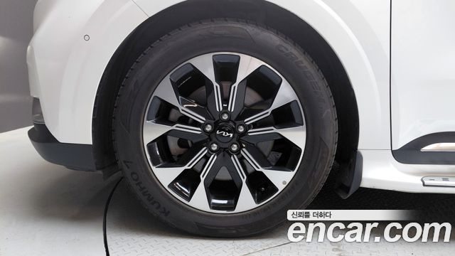 Kia Carnival 4-го поколения Gasoline 7-Seater Signature - фото 4