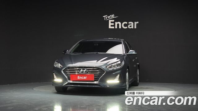 Hyundai Sonata 2.0 Modern - фото 2