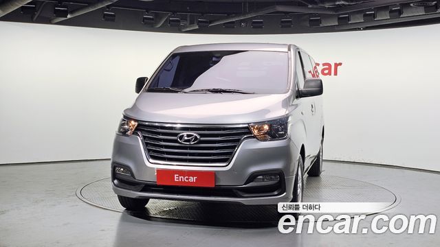 Hyundai Starex Новый Van 3-Seater Smart - фото 2