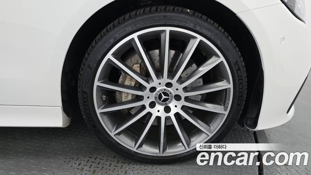 Mercedes-Benz E-Class W213 E450 4MATIC Coupe - фото 4