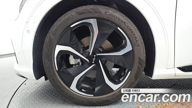 Kia EV6 Long Range GT Line - фото 3