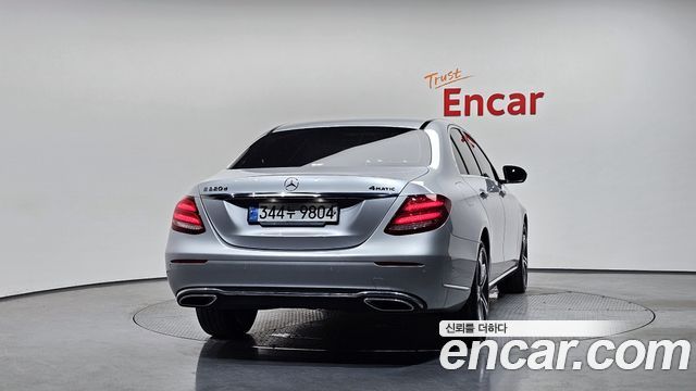 Mercedes-Benz E-Class W213 E220d 4MATIC Exclusive - фото 2