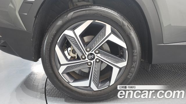 Hyundai Tucson NX4 Gasoline 1.6 Turbo 2WD Premium - фото 4