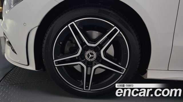 Mercedes-Benz CLA-Class C118 CLA250 4MATIC - фото 3