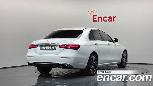 Mercedes-Benz E-Class W213 E250 Avantgarde - фото 1