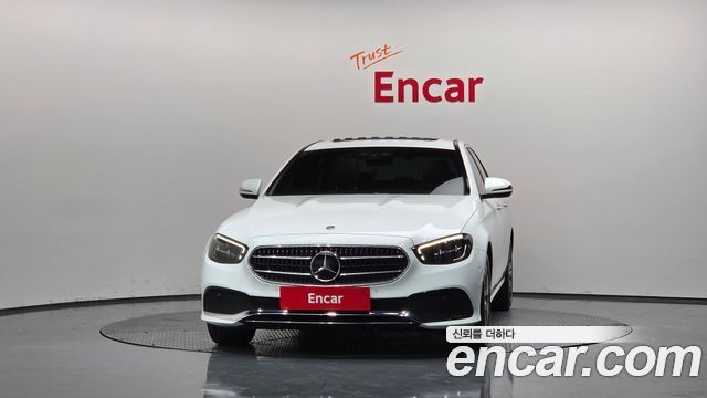 Mercedes-Benz E-Class W213 E250 Avantgarde - фото 2