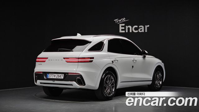 Genesis GV70 2.5T Gasoline 2WD - фото 1