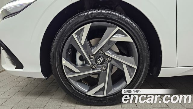 Hyundai Avante Новый CN7 1.6 Inspiration - фото 4