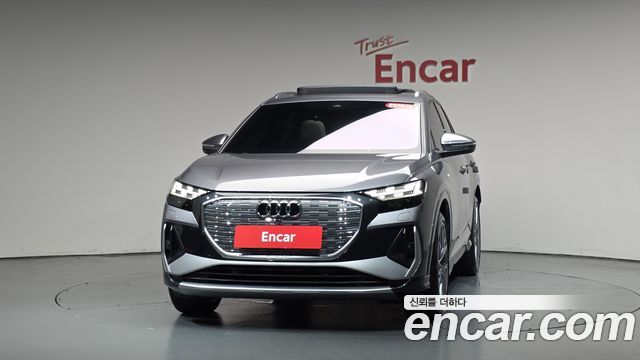 Audi Q4 e-tron F4 45 Premium - фото 1