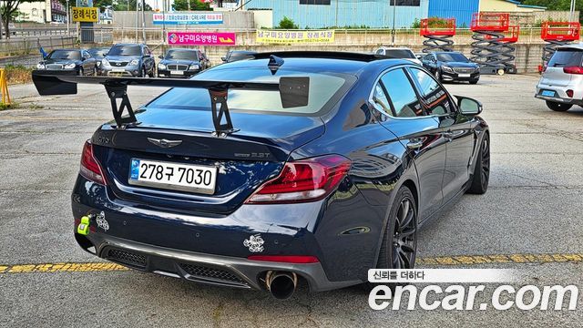 Genesis G70 3.3T Sport AWD Prestige - фото 4
