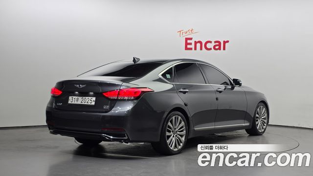 Genesis G80 2.2D AWD Premium Luxury - фото 1