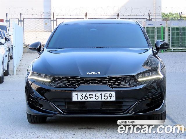 Kia K5 3-го поколения 2.0 Prestige - фото 0