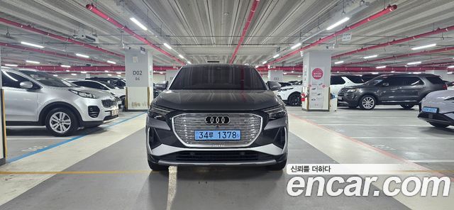 Audi Q4 e-tron F4 45 Premium - фото 1
