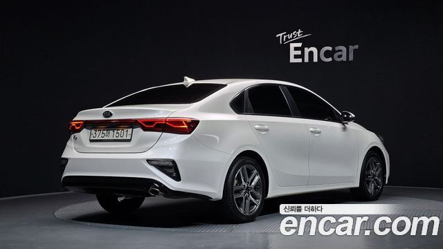 Kia K3 Совершенно новый Luxury - фото 1