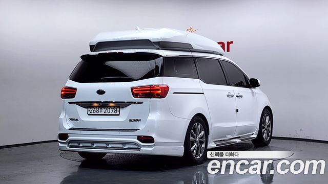 Kia Carnival Новый Gasoline 9-seater Limousine(Special vehicle) - фото 1
