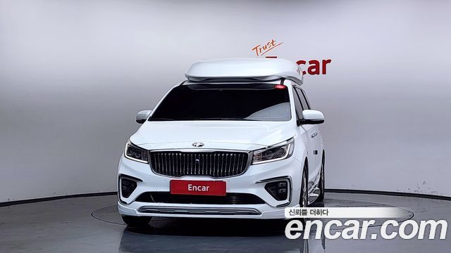Kia Carnival Новый Gasoline 9-seater Limousine(Special vehicle) - фото 2