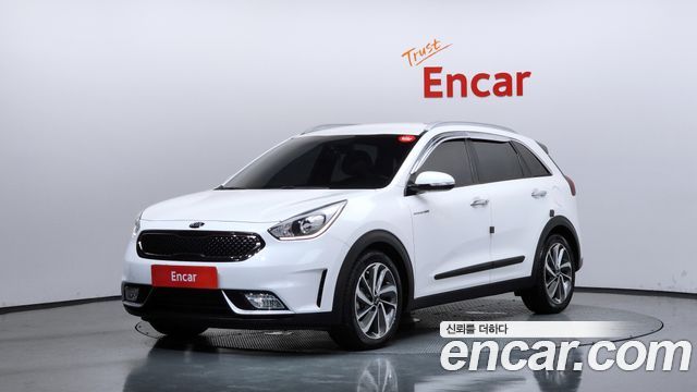 Kia Niro Prestige - фото 0