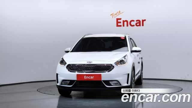 Kia Niro Prestige - фото 2