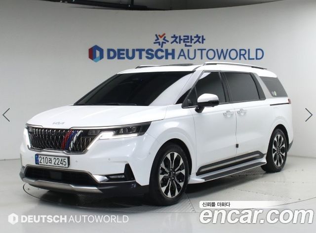 Kia Carnival 4-го поколения 9-Seater Signature - фото 0