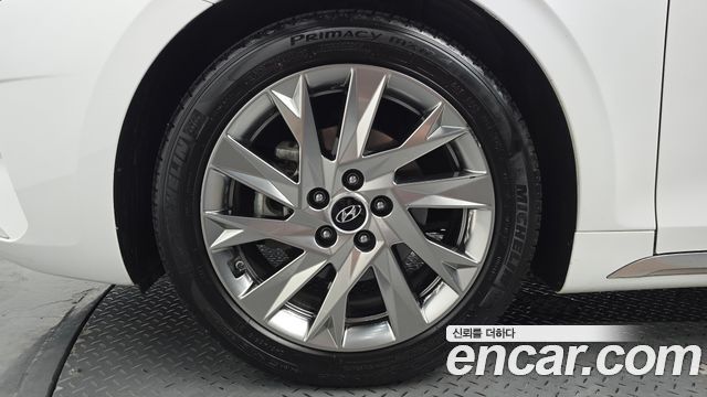 Hyundai Grandeur Новый IG, гибрид Calligraphy - фото 3