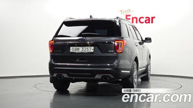 Ford Explorer 2.3 Limited 4WD 5th - фото 3