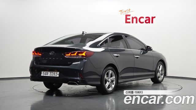 Hyundai Sonata 2.0 Smart - фото 1