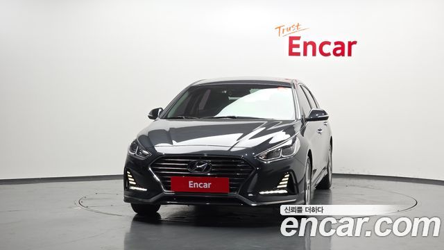 Hyundai Sonata 2.0 Smart - фото 2