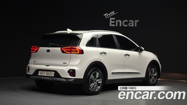 Kia Niro Новый 1.6 HEV Noblesse - фото 1