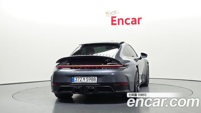 Porsche 911 Carrera GTS - фото 3