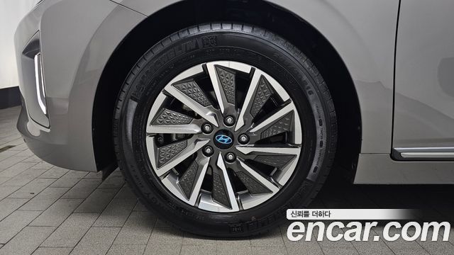 Hyundai Ioniq Новый Q - фото 4