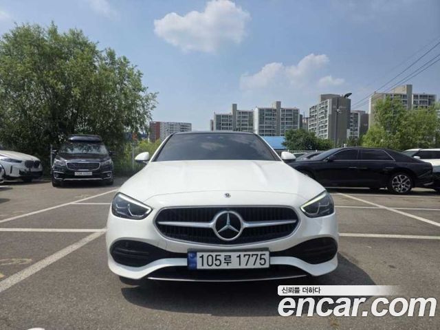 Mercedes-Benz C-Class W206 C300 4MATIC Avantgarde - фото 0