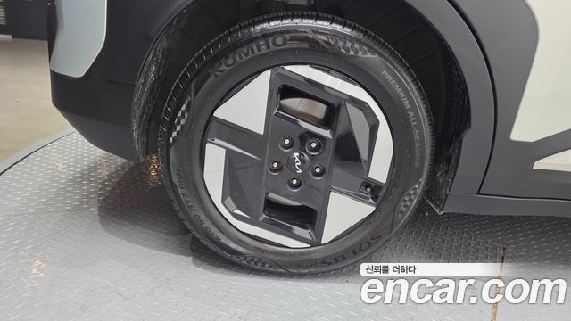 Kia EV3 Long Range 2WD Earth - фото 4