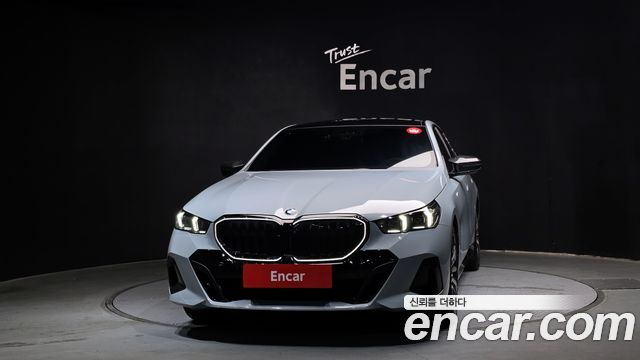 BMW 5-Series G60 530i xDrive M Sport - фото 2