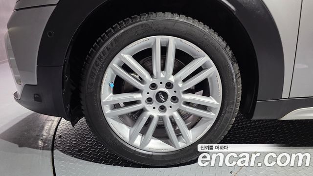 Mini Countryman Classic Plus Launch Pack 2nd Gen - фото 4