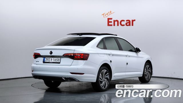 Volkswagen Jetta 7-го поколения 1.4 TSI Prestige - фото 1