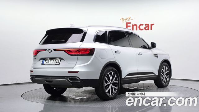 Renault Samsung QM6 Новый 2.0 GDe RE Signature 2WD - фото 1