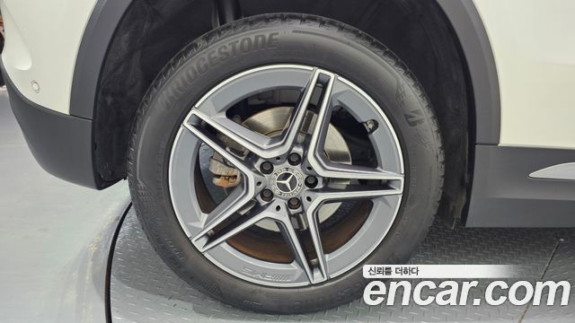 Mercedes-Benz GLA-Class H247 GLA250 4MATIC - фото 4