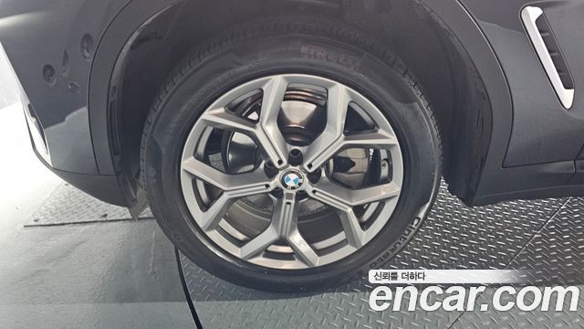BMW X3 G01 xDrive 20i - фото 4