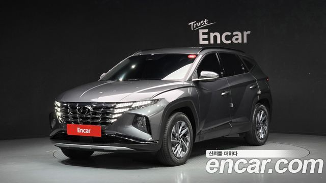 Hyundai Tucson NX4, гибрид Inspiration 2WD - фото 0