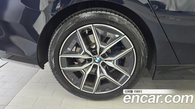 BMW 5-Series G60 520i M Sport - фото 4