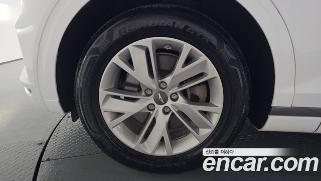 Genesis GV70 2.5T Gasoline AWD - фото 4