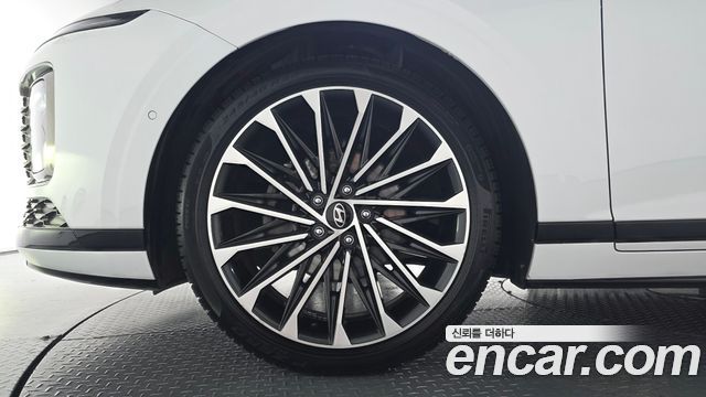 Hyundai Grandeur GN7, гибрид Calligraphy - фото 3