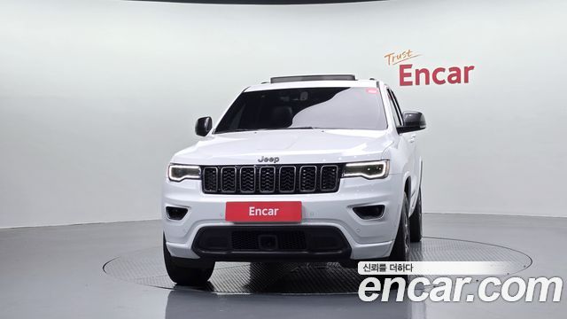 Jeep Cherokee 3.6 80th Edition WK2 - фото 2