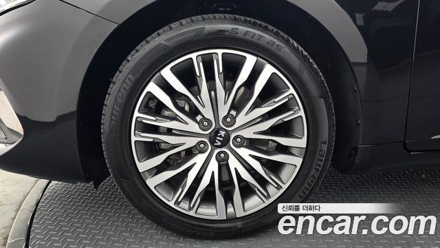 Kia K7 Premier 3.0 LPI Prestige(Rented) - фото 4