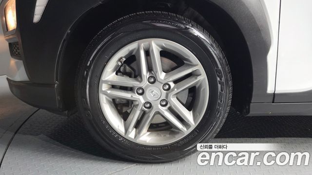 Hyundai Kona 1.6 Turbo 2WD Modern Tech - фото 4