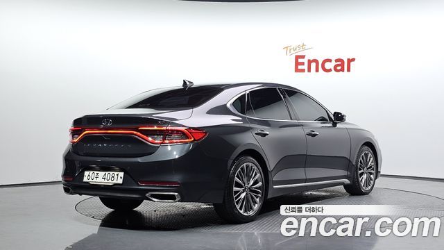 Hyundai Grandeur IG 3.0 Exclusive - фото 1