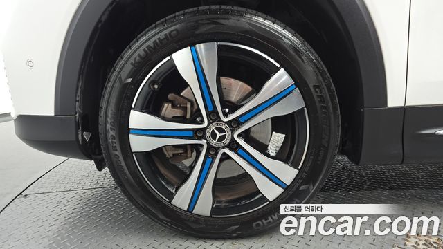 Mercedes-Benz EQB X243 EQB300 4MATIC - фото 3