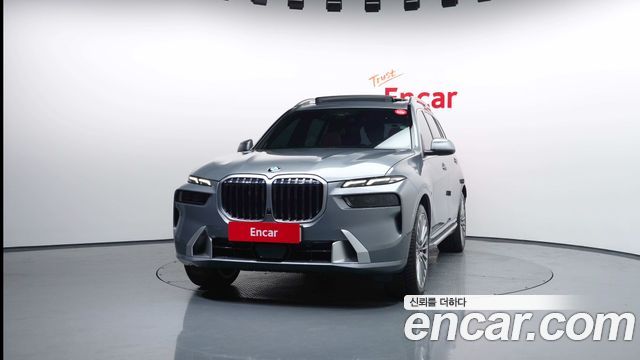 BMW X7 G07 xDrive 40i Design Pure Excellence 6-Seater - фото 2