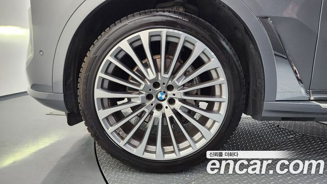 BMW X7 G07 xDrive 40i Design Pure Excellence 6-Seater - фото 4